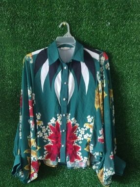 Lorensa Green Floral Button-Up Blouse